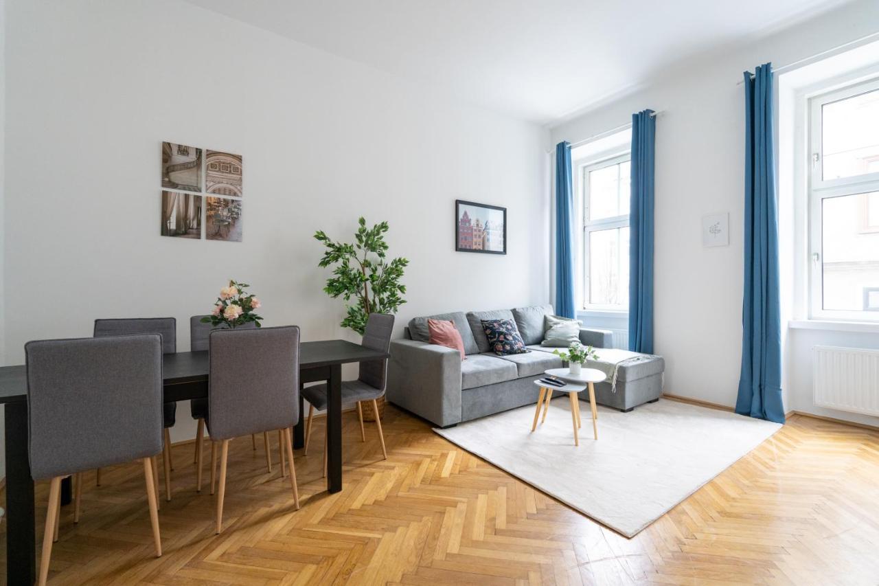Central Two Bedroom Apartment เวียนนา ภายนอก รูปภาพ