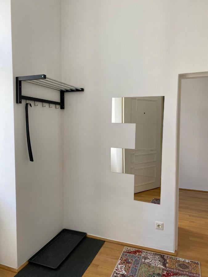 Central Two Bedroom Apartment เวียนนา ภายนอก รูปภาพ