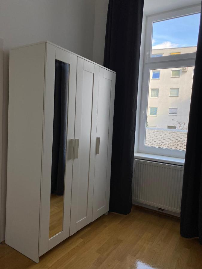 Central Two Bedroom Apartment เวียนนา ภายนอก รูปภาพ